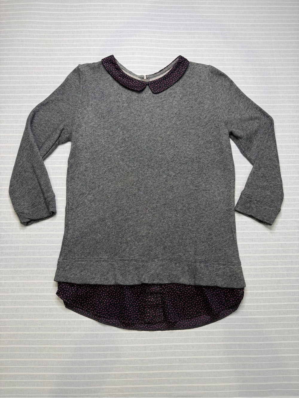 LOFT Layered Floral Collar Sweatshirt Top – Size Small 🌸